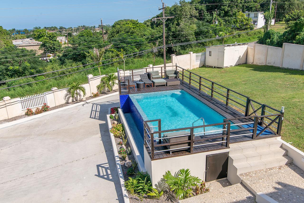 Luxury 2Br Home Facing Beach W/Pool Montego Bay #3 Buitenkant foto